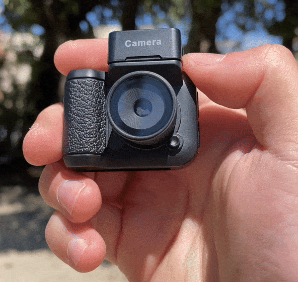 MiniPixel Snap - Keychain Camera